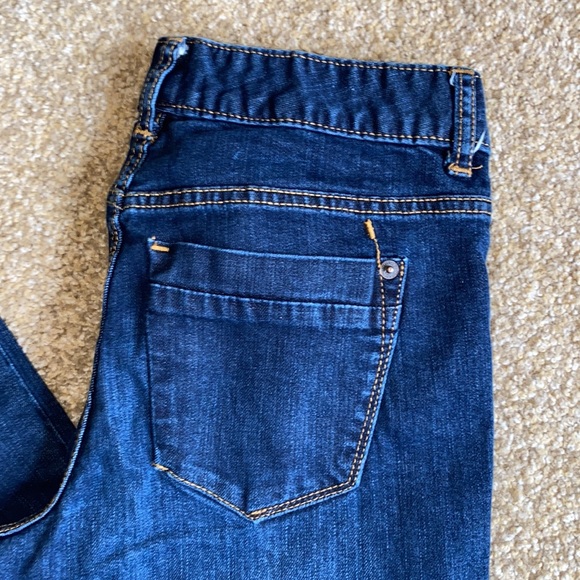 Mossimo Jeans - Picture 2 of 13